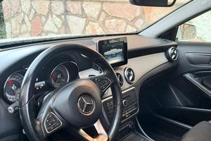Mercedes gla 180d 