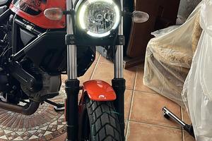 Ducati scrambler 400