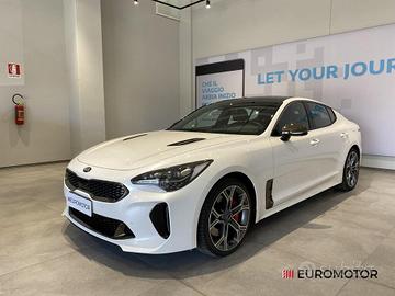 Kia Stinger 3.3 t-gdi GT awd 370cv auto