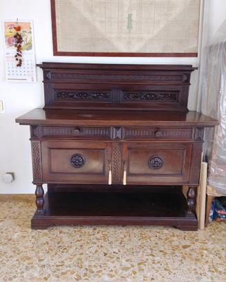 Sala da Pranzo Antica in Legno