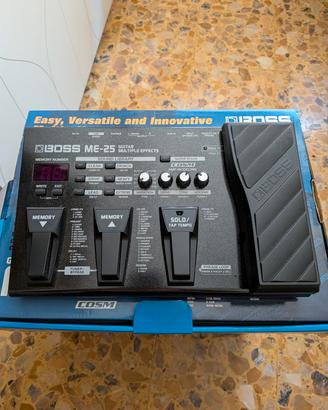 Pedaliera multieffetto Boss ME-25
