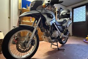 BMW F650GS - pochi km - sempre in garage - unipro