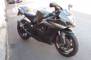 Suzuki GSX R 1000 - 2005