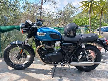 Triumph Boneville T100 Chrome Edition 2023