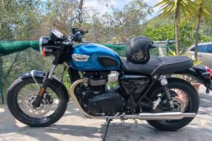 Triumph Boneville T100 Chrome Edition 2023