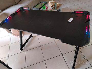 scrivania gaming 
