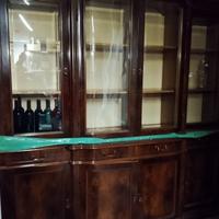 mobile con vetrina si regala