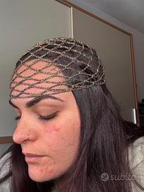 Cappello a rete lamè multicolor uncinetto