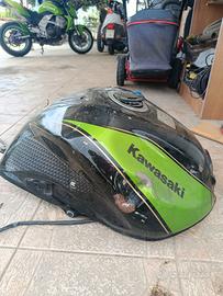 Serbatoio z750