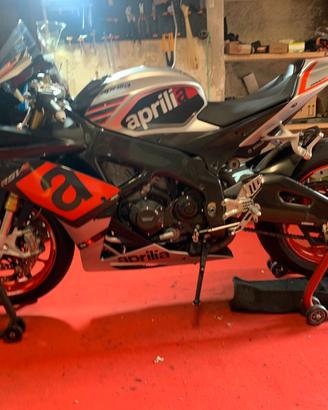 Accessori e ricambi Aprilia RSV4 2016