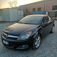 Opel Astra GTC 1.3 125 CV - 2007