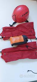 casco arrampicata cmp , ghette e rain cover