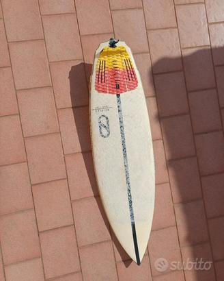tavola da surf kelly slayter design 