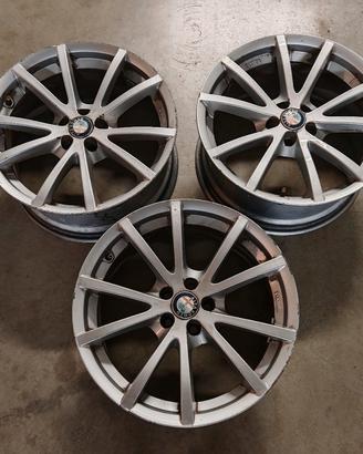 3 Cerchi Toora da 17 Alfa Romeo