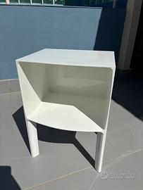 Comodino Kartell