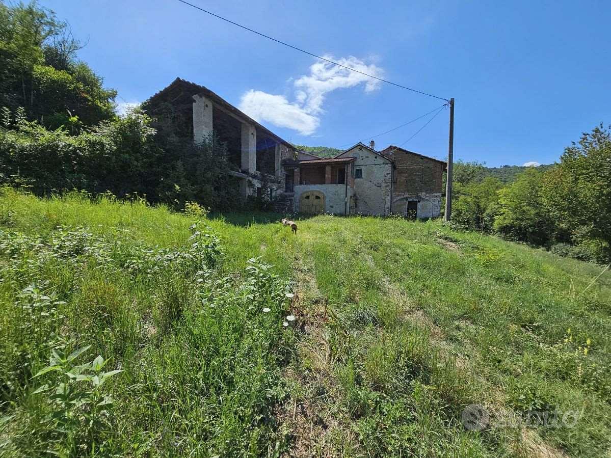 Casale indipendente soleggiato - Vista 3