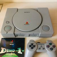 Playstation primo modello 1994
