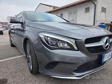 Cla 200 D Shooting Brake Premium Plus