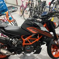 Ricambi ktm 125 duke