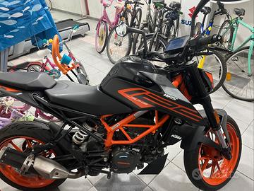 Ricambi ktm 125 duke
