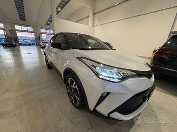 Toyota C-HR 2.0 Hybrid E-CVT Lounge