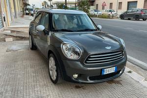 Mini Cooper D Countryman BERLINA