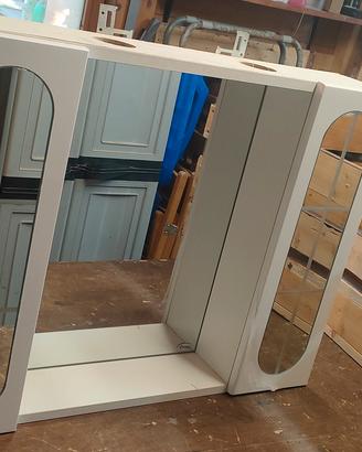 Mobiletto bagno con specchio più doppia anta