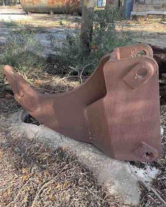 DENTE RIPPER PER ESCAVATORE