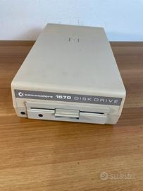 Commodore 1570 Disk Drive