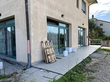 Immobile di 300 m² con 2 locali a Sansepolcro