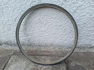 Copertone bici ruota 28