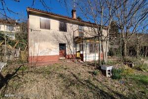 Casetta con giardino a Repen