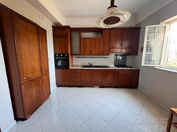Cucina SCAVOLINI in legno massello