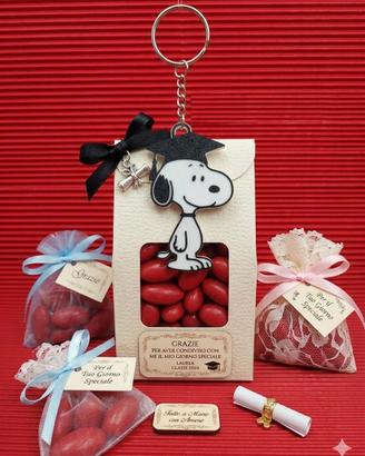Bomboniera Snoopy laurea 10 pezzi