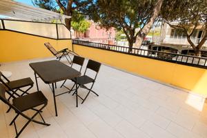 Jesolo-nuovo-grande terrazza-settembre-spiaggia