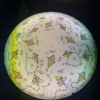 Lampadario circolare con lampada al neon