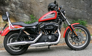 Harley Davidson XL 883 R