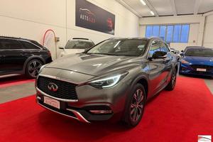 INFINITI - QX30 2.2d Premium Tech awd dct