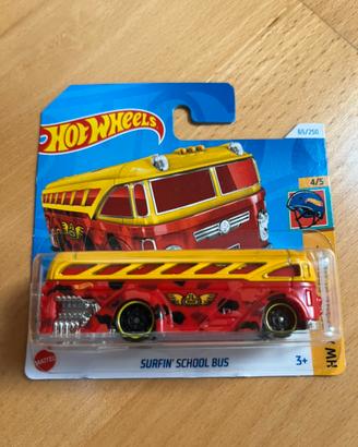 Hot Wheels Surfin' School Bus