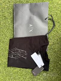 T-shirt Armani Exchange tg S nera mai usata