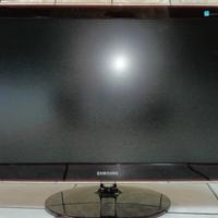 TV SAMSUNG + XBOX 360 VENDIBILI SEPARATE ANCHE