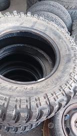 Pneumatici 205/70/15