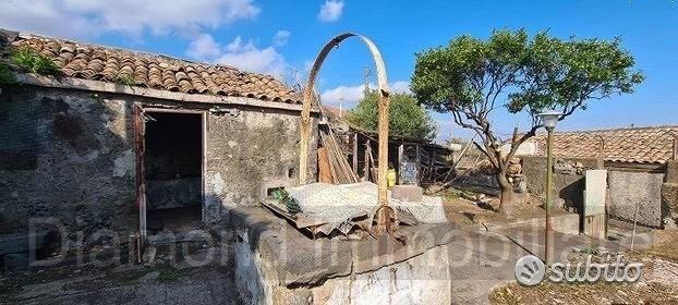 Rustico -casa singola con terreno a macchia - Vista 5