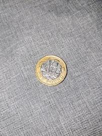 moneta one pound Regina Elisabetta II del 2016