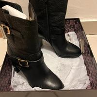 Stivali donna in pelle nera