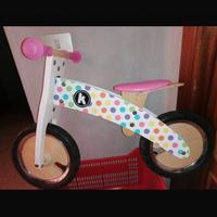 Bici in legno senza pedali