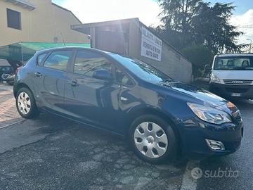 Opel Astra 1.4 100CV 5 porte Elective - euro 5 - o