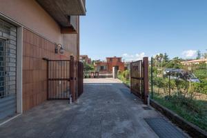 Locale Commerciale - Caltagirone