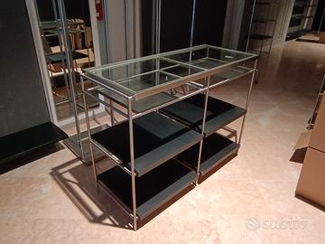 arredamento tavoli esposizione