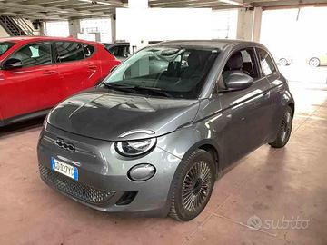 FIAT 500e Berlina 42 kWh Icon *NAVIGATORE*